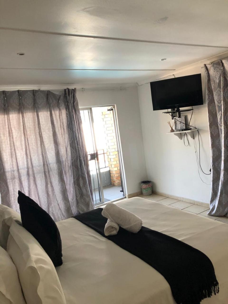 Jnc Lodge Richards Bay Kültér fotó