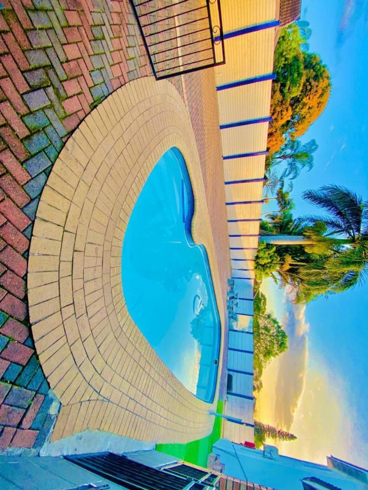 Jnc Lodge Richards Bay Kültér fotó